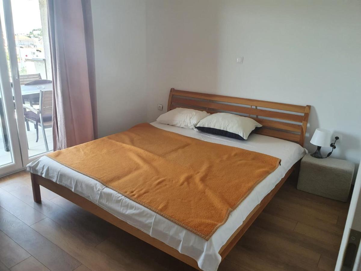 Muring Apartments ตรีบูนย์ ภายนอก รูปภาพ
