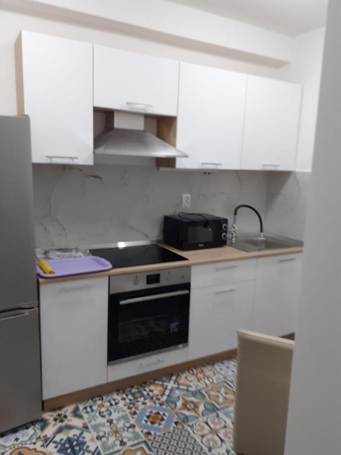Muring Apartments ตรีบูนย์ ภายนอก รูปภาพ